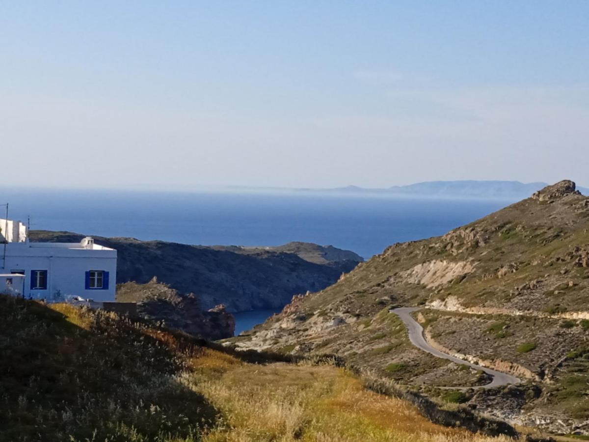 Stilvi Milos Plaka  エクステリア 写真